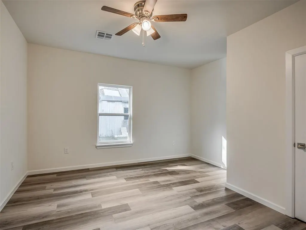 Photo 21 — 628 N 10th Street, Chickasha, OK 73018