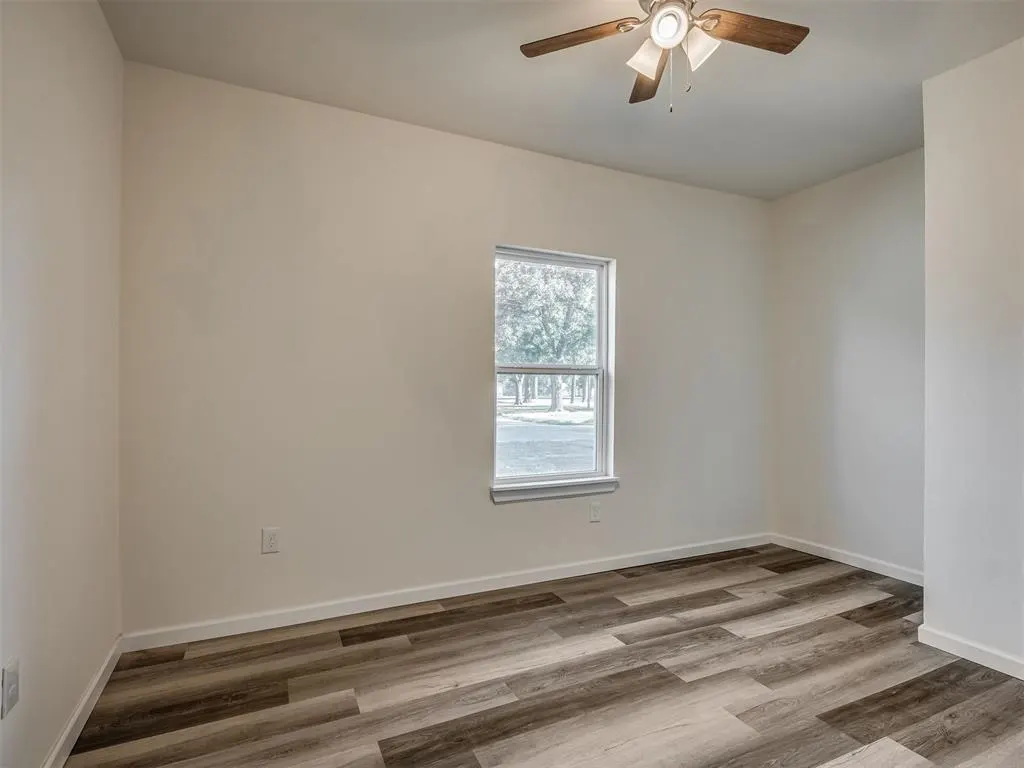Photo 29 — 628 N 10th Street, Chickasha, OK 73018