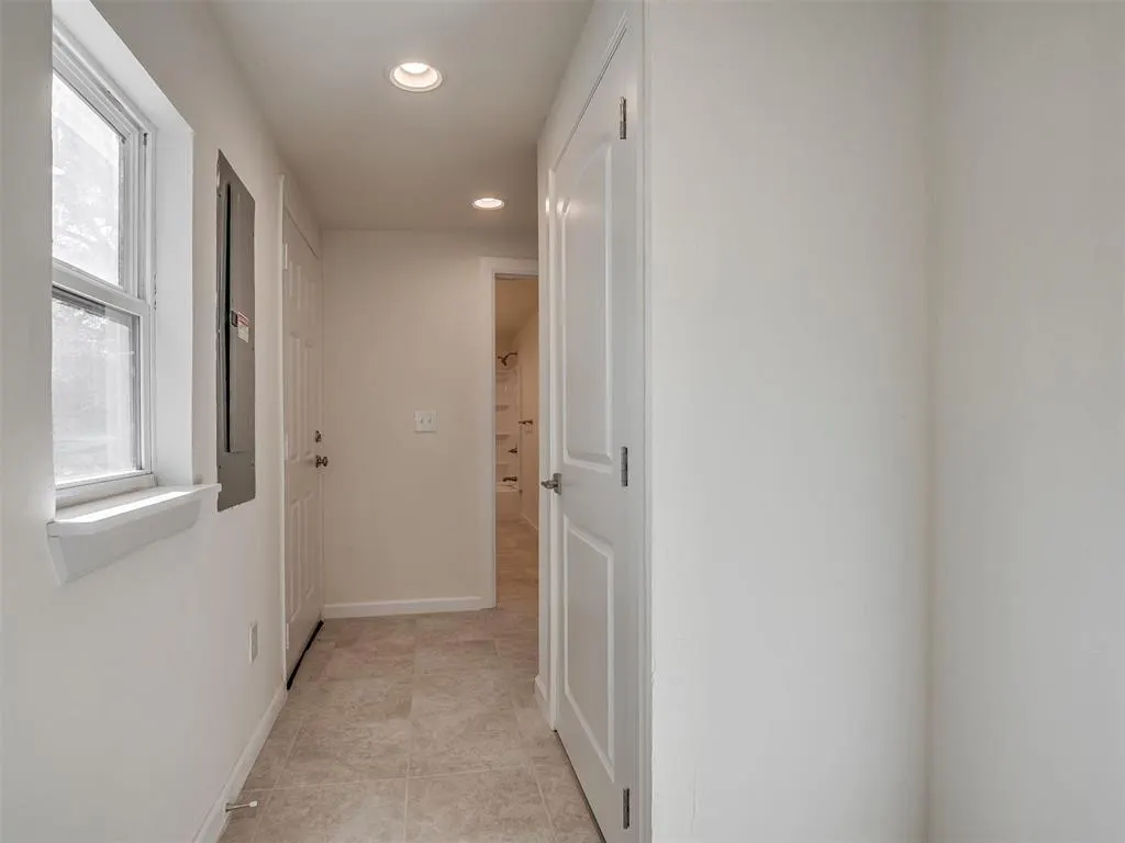 Photo 34 — 628 N 10th Street, Chickasha, OK 73018