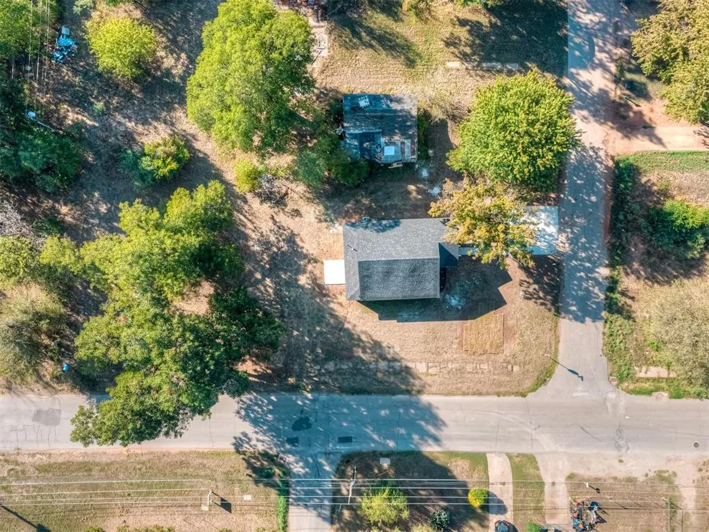 Photo 44 — 628 N 10th Street, Chickasha, OK 73018