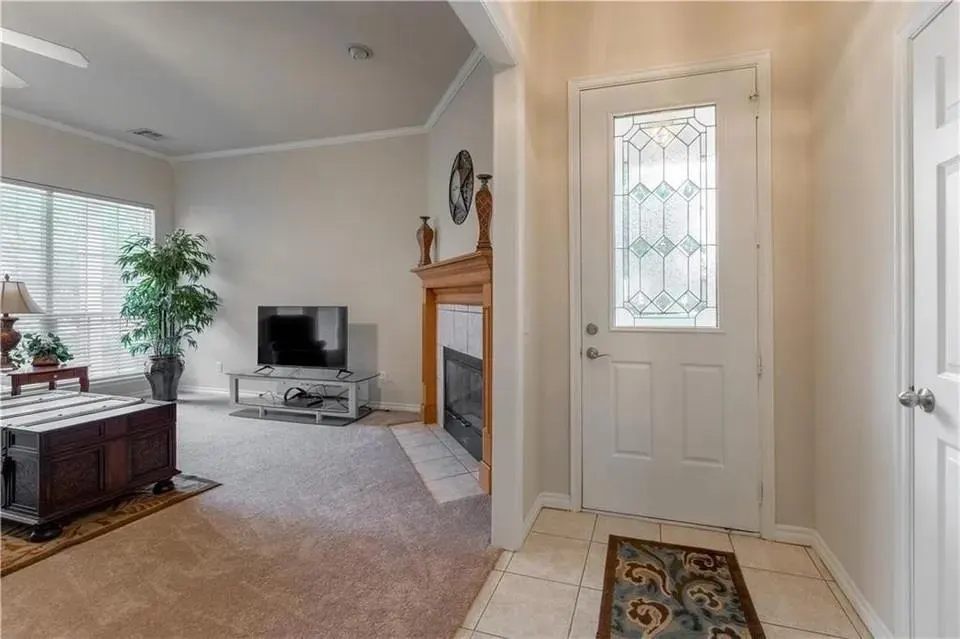 Photo 5 — 36 Butterfly Creek Boulevard, Oklahoma City, OK 73013