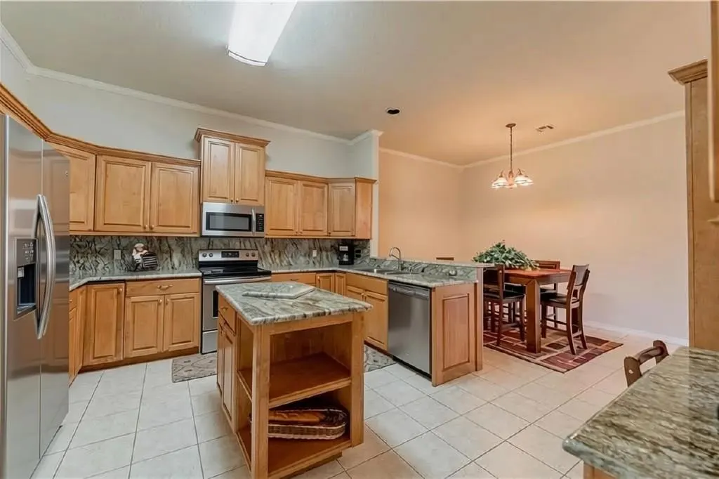 Photo 16 — 36 Butterfly Creek Boulevard, Oklahoma City, OK 73013