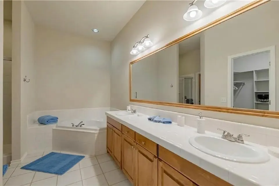Photo 19 — 36 Butterfly Creek Boulevard, Oklahoma City, OK 73013