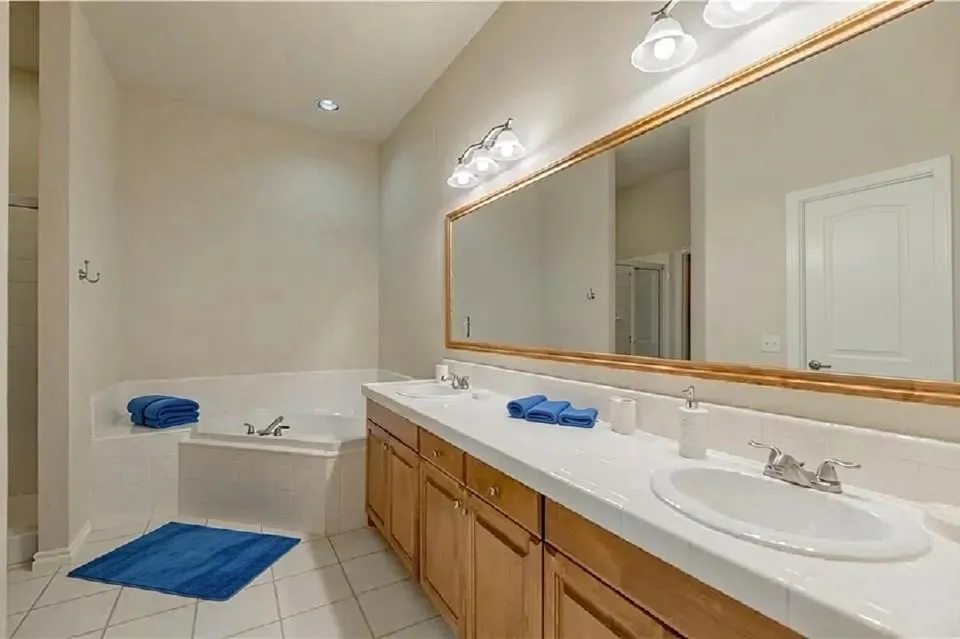 Photo 20 — 36 Butterfly Creek Boulevard, Oklahoma City, OK 73013