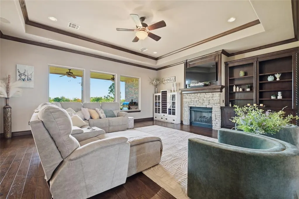 Photo 5 — 2900 Fontaine Place, Yukon, OK 73036