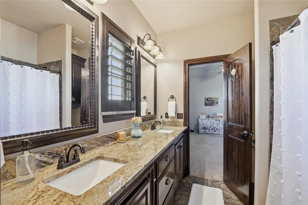 Photo 17 — 2900 Fontaine Place, Yukon, OK 73036