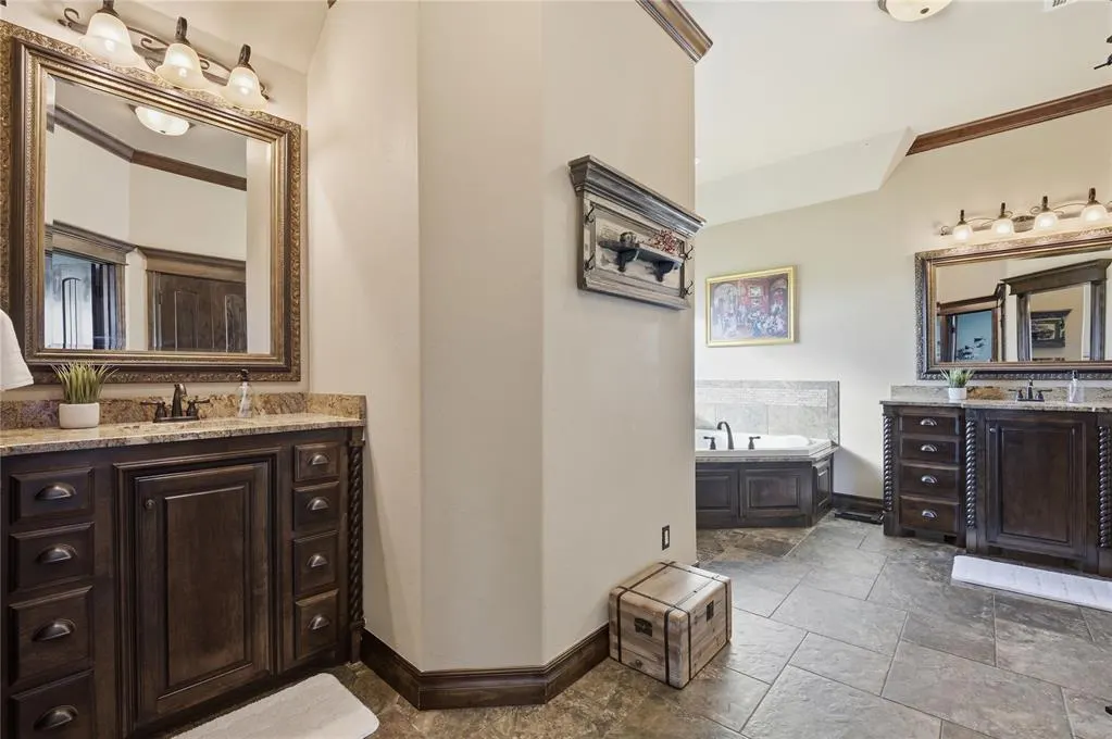 Photo 27 — 2900 Fontaine Place, Yukon, OK 73036