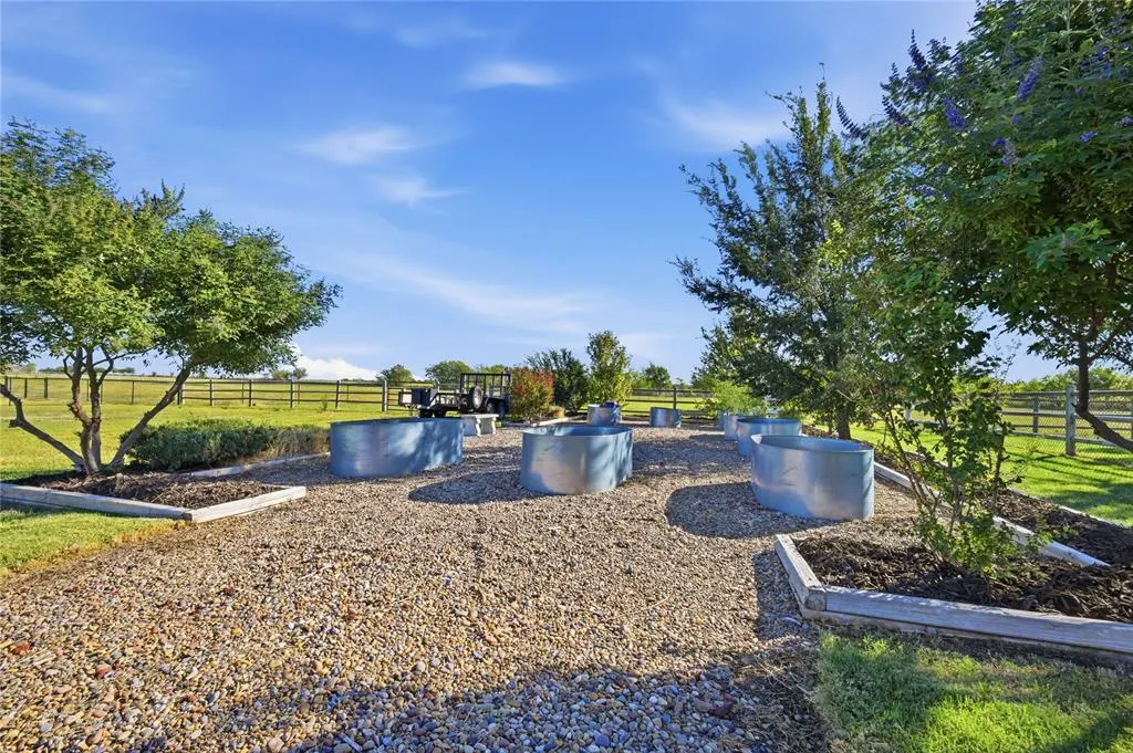 Photo 39 — 2900 Fontaine Place, Yukon, OK 73036