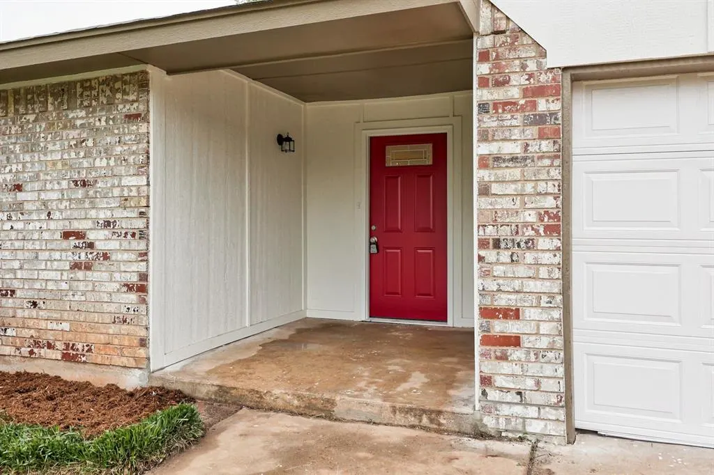 Photo 5 — 2712 Clover Glen Drive, Edmond, OK 73013