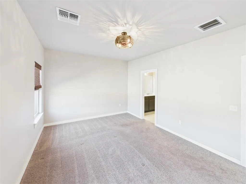 Photo 16 — 11601 Split Oak Circle, Guthrie, OK 73044