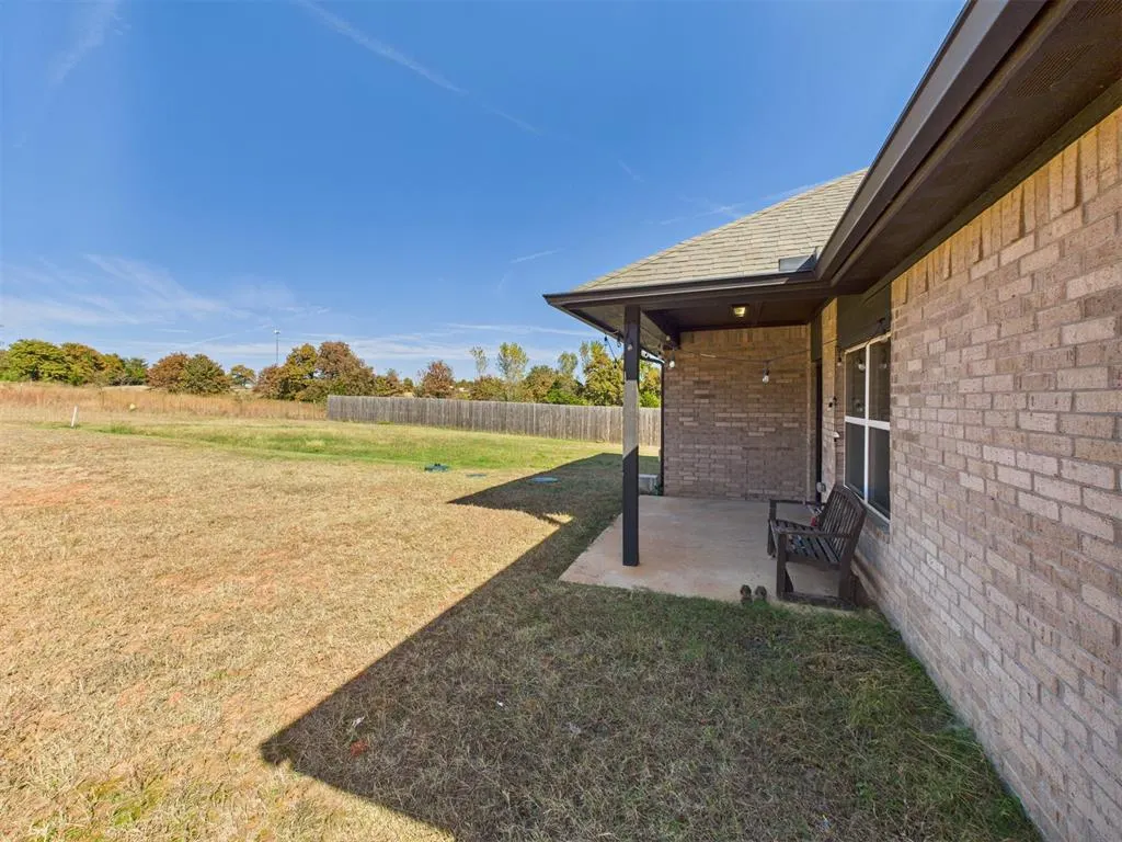 Photo 29 — 11601 Split Oak Circle, Guthrie, OK 73044