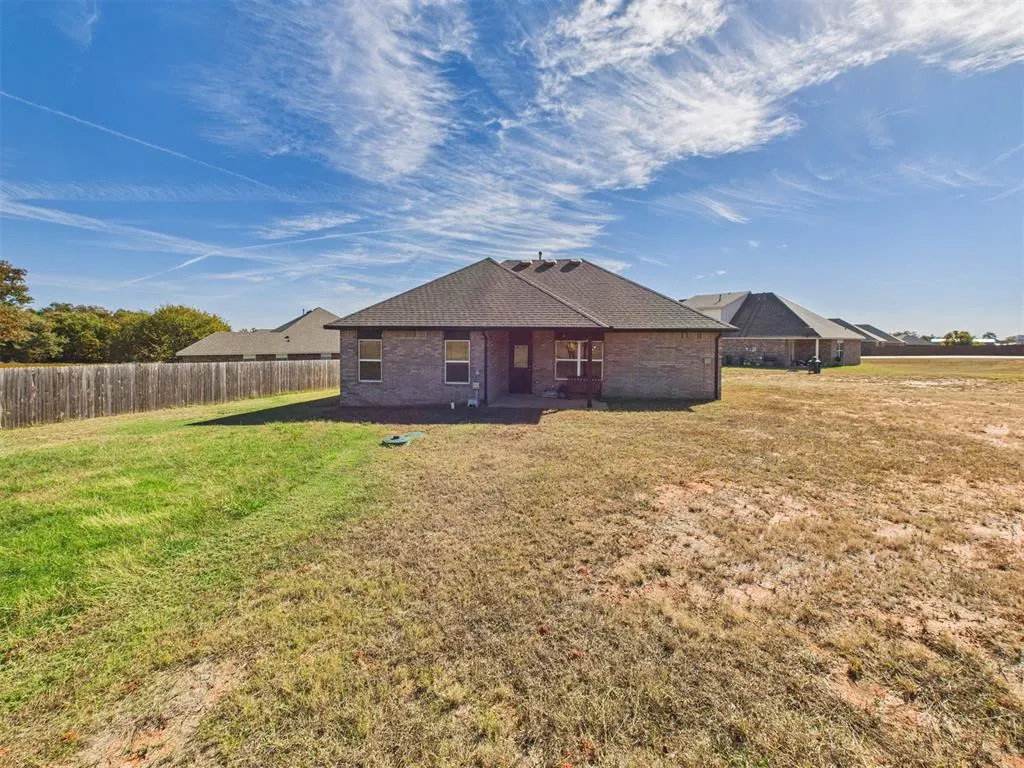 Photo 31 — 11601 Split Oak Circle, Guthrie, OK 73044