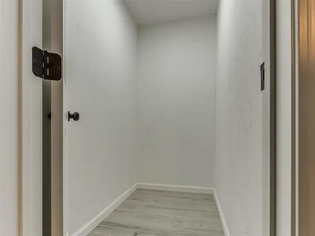 Photo 6 — 1305 Juniper Circle, Midwest City, OK 73110