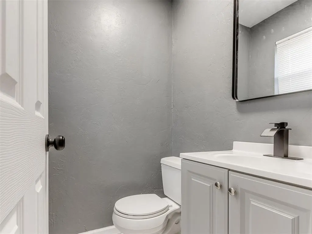 Photo 16 — 1305 Juniper Circle, Midwest City, OK 73110