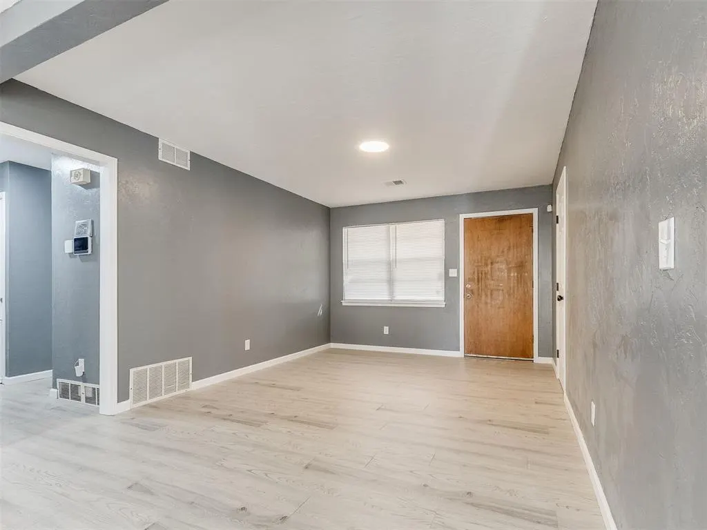 Photo 26 — 1305 Juniper Circle, Midwest City, OK 73110