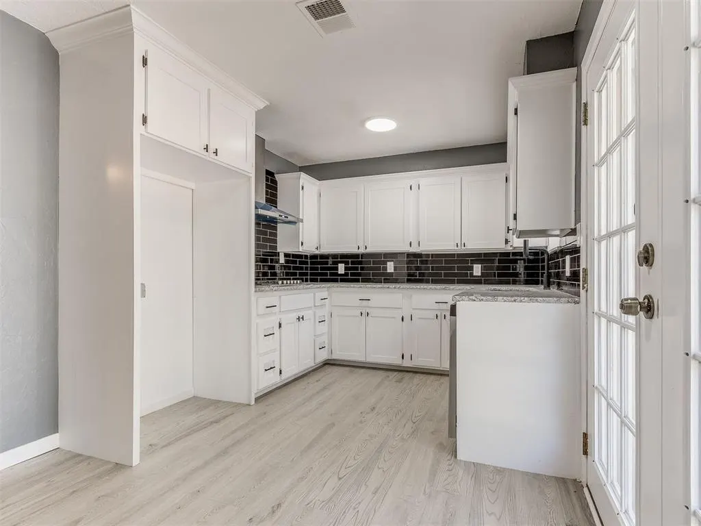 Photo 33 — 1305 Juniper Circle, Midwest City, OK 73110