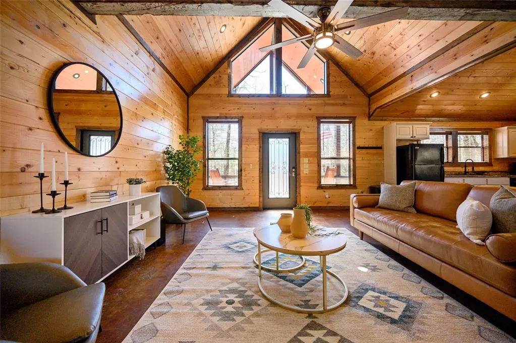 Photo 5 — 35 Paradise Lane, Broken Bow, OK 74728