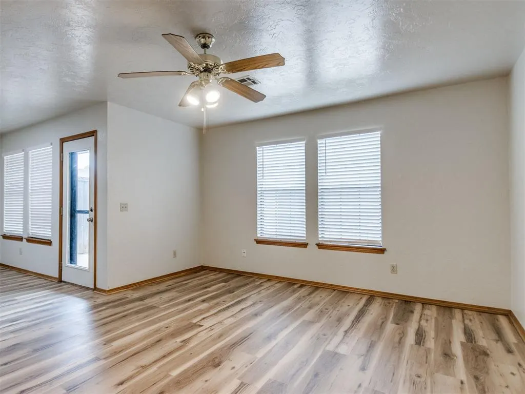 Photo 12 — 13819 W Crossing Way, Edmond, OK 73013