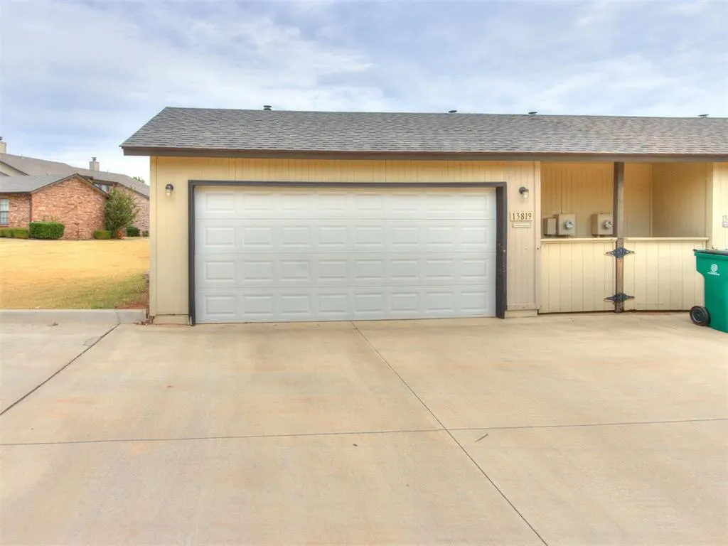 Photo 32 — 13819 W Crossing Way, Edmond, OK 73013