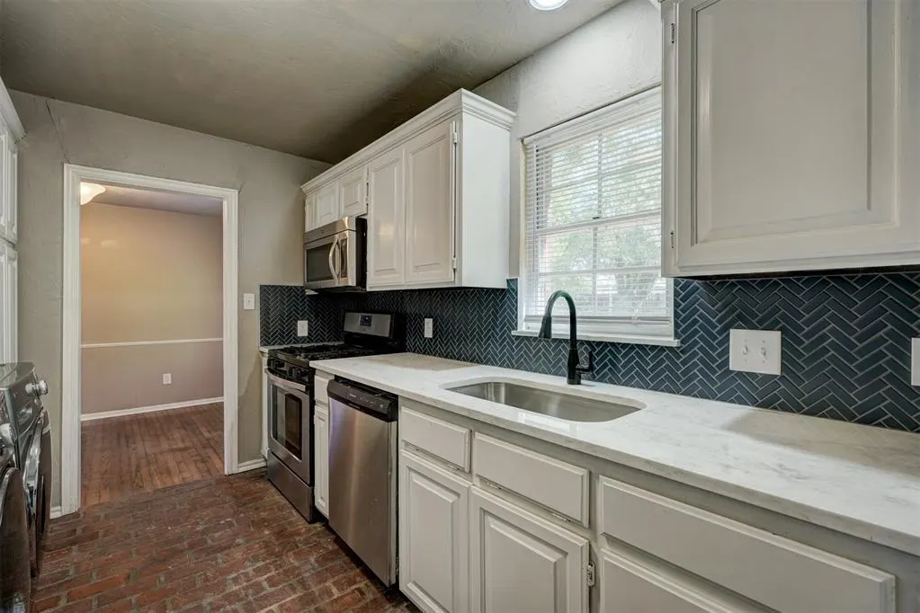 Photo 12 — 1824 Andover Court, Oklahoma City, OK 73120