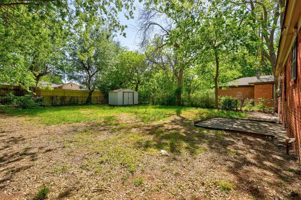 Photo 19 — 1824 Andover Court, Oklahoma City, OK 73120