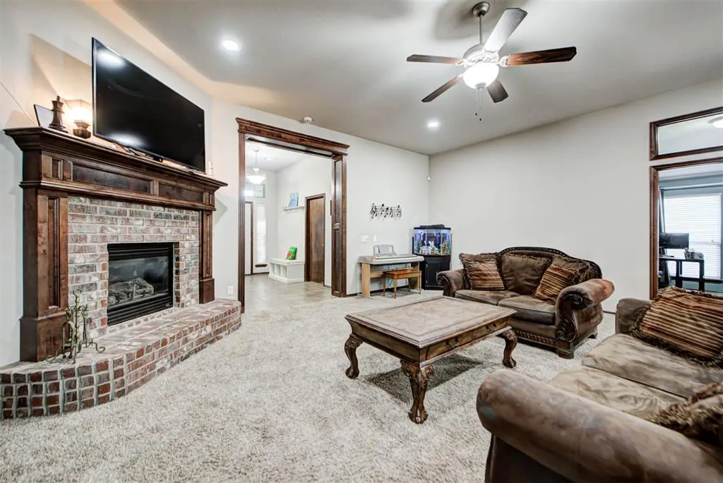 Photo 12 — 301 Partridge Run Road, Yukon, OK 73099