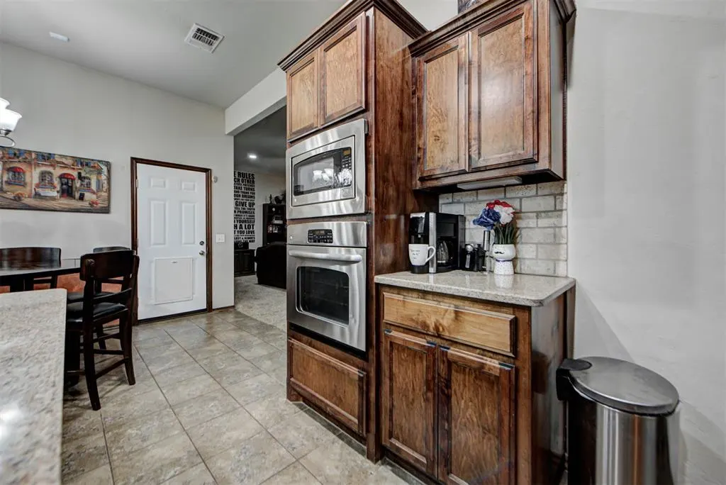 Photo 21 — 301 Partridge Run Road, Yukon, OK 73099