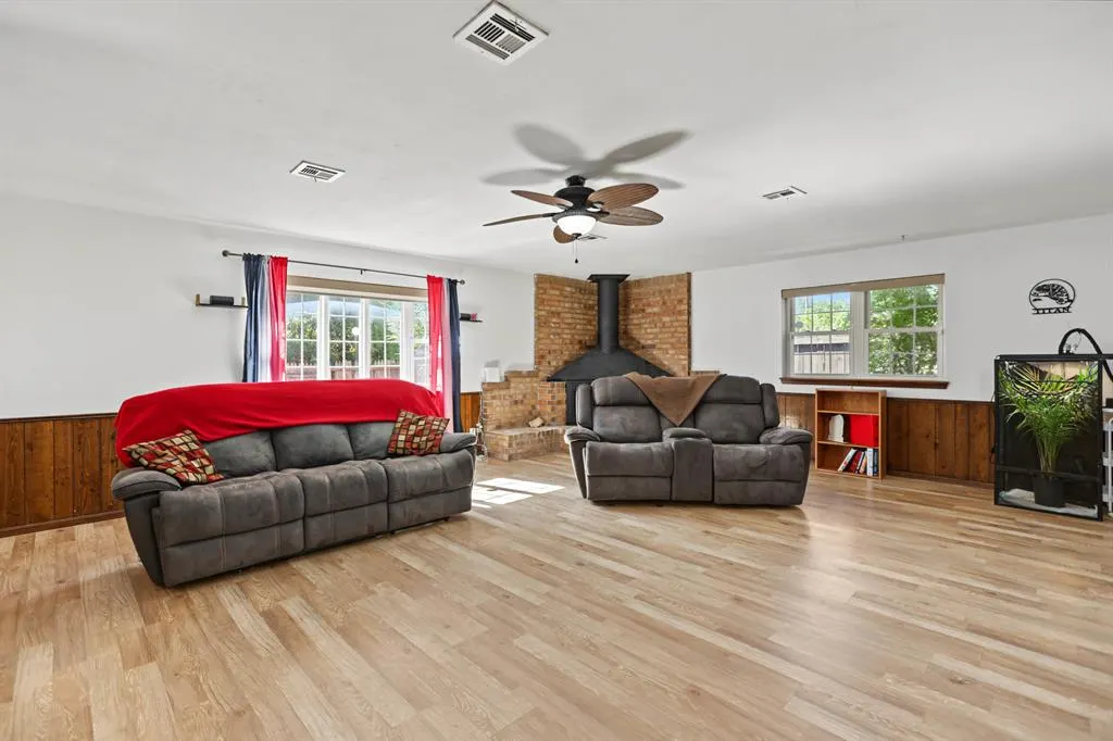 Photo 9 — 2524 SW 66th Street, Oklahoma City, OK 73159