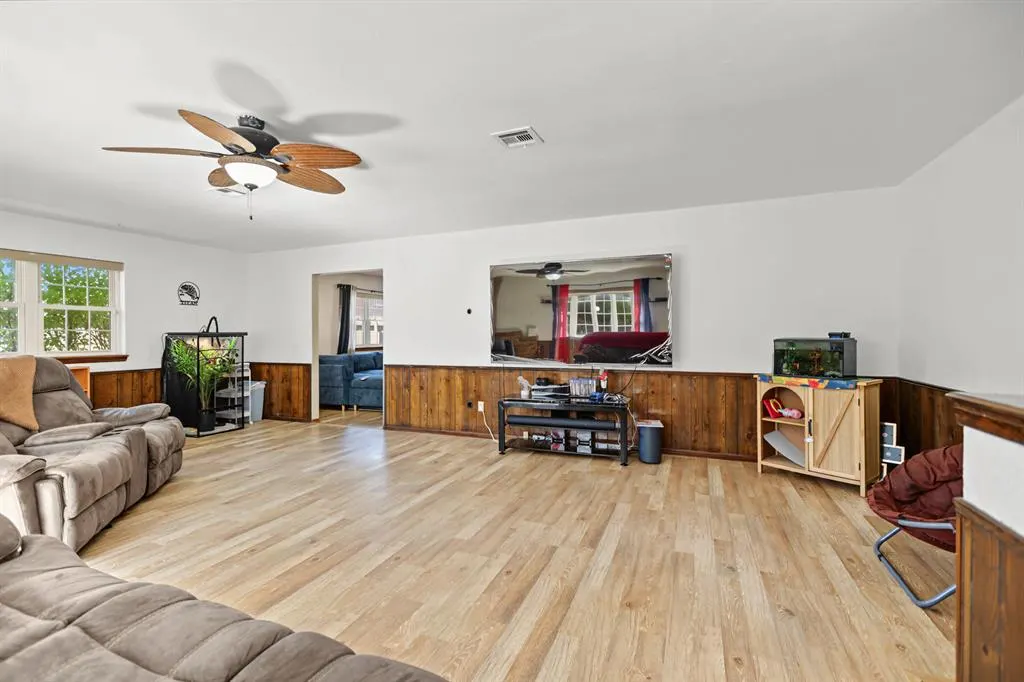 Photo 11 — 2524 SW 66th Street, Oklahoma City, OK 73159