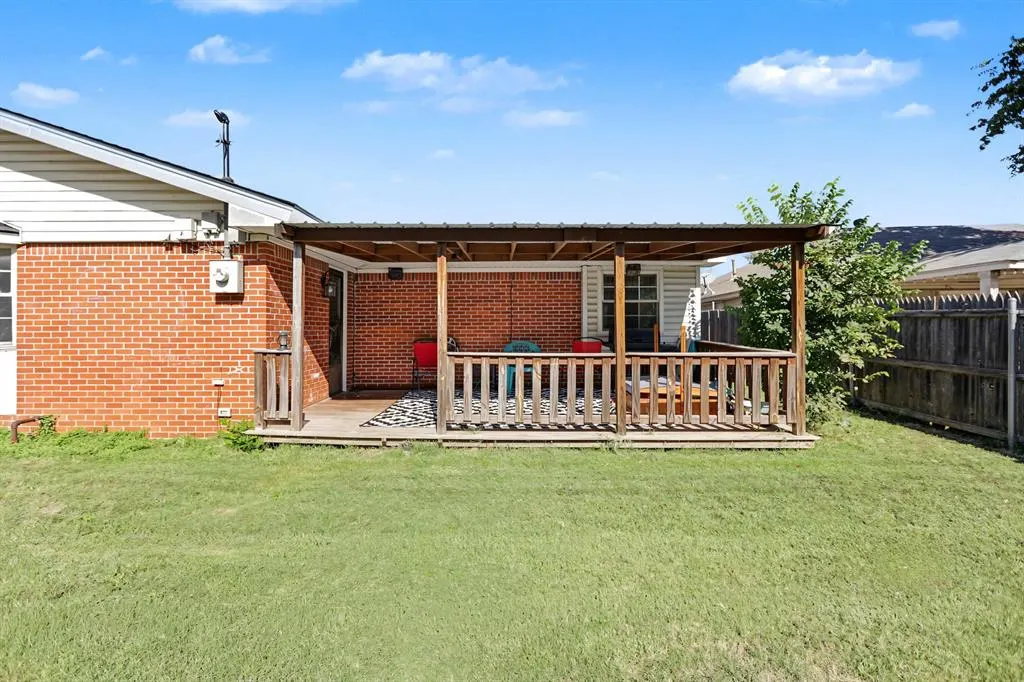 Photo 31 — 2524 SW 66th Street, Oklahoma City, OK 73159