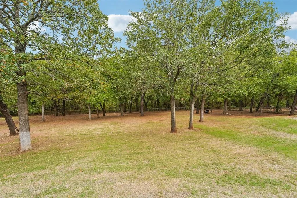 Photo 5 — 812 Summer Oaks Drive, Blanchard, OK 73010