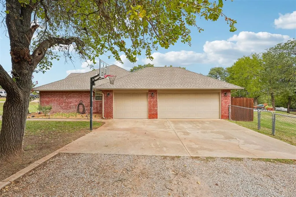 Photo 45 — 812 Summer Oaks Drive, Blanchard, OK 73010