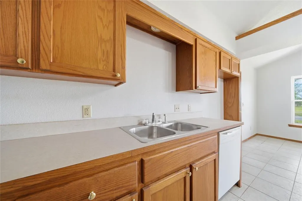 Photo 13 — 511 W Cemetery Road, Oktaha, OK 74450