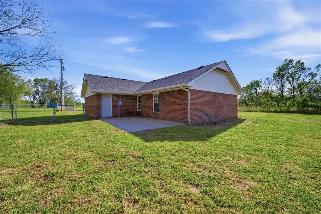 Photo 26 — 511 W Cemetery Road, Oktaha, OK 74450