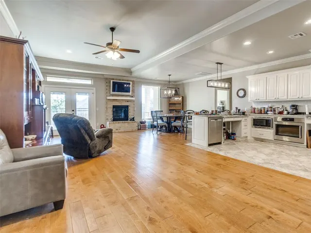 Photo 5 — 10324 Veneto Circle, Oklahoma City, OK 73120