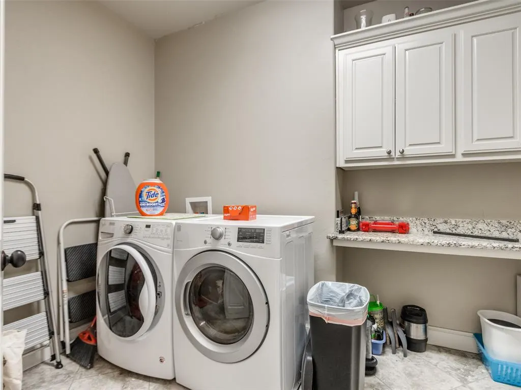 Photo 11 — 10324 Veneto Circle, Oklahoma City, OK 73120