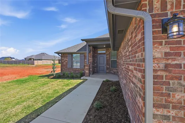 Photo 2 — 1256 Tawny Hills Road, Piedmont, OK 73078
