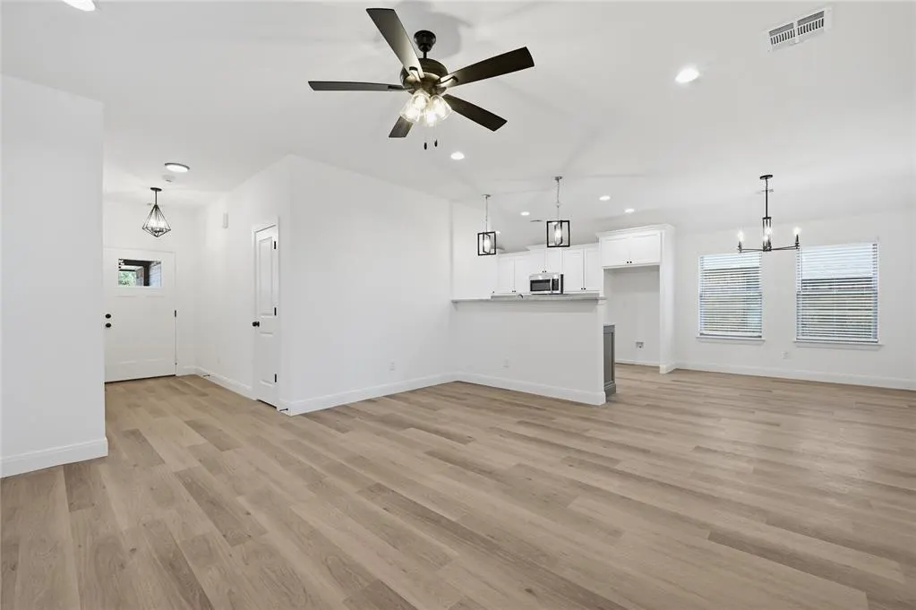 Photo 14 — 11344 NW 162nd Street, Oklahoma City, OK 73078