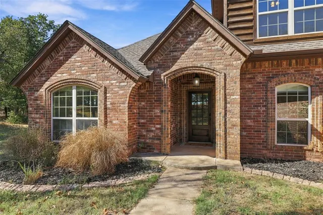 Photo 5 — 13915 S Anderson Road, Arcadia, OK 73007