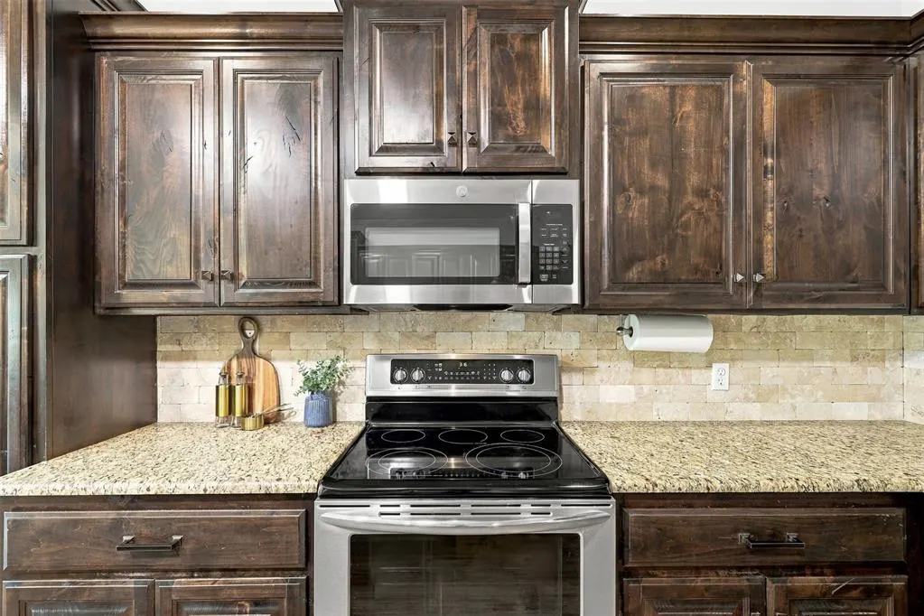 Photo 15 — 13915 S Anderson Road, Arcadia, OK 73007