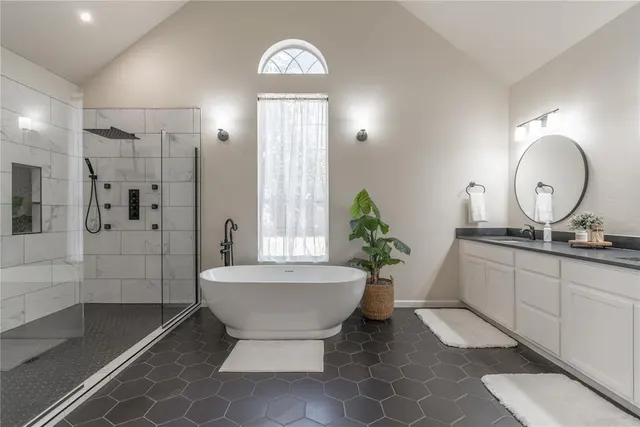 Photo 3 — 15021 Salem Creek Road, Edmond, OK 73013