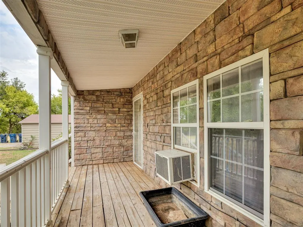 Photo 4 — 516 S Richland Road, Yukon, OK 73099