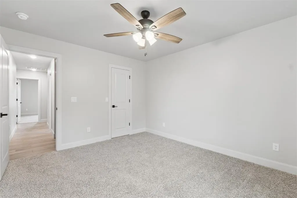 Photo 13 — 2132 Santa Monica Street, Edmond, OK 73034