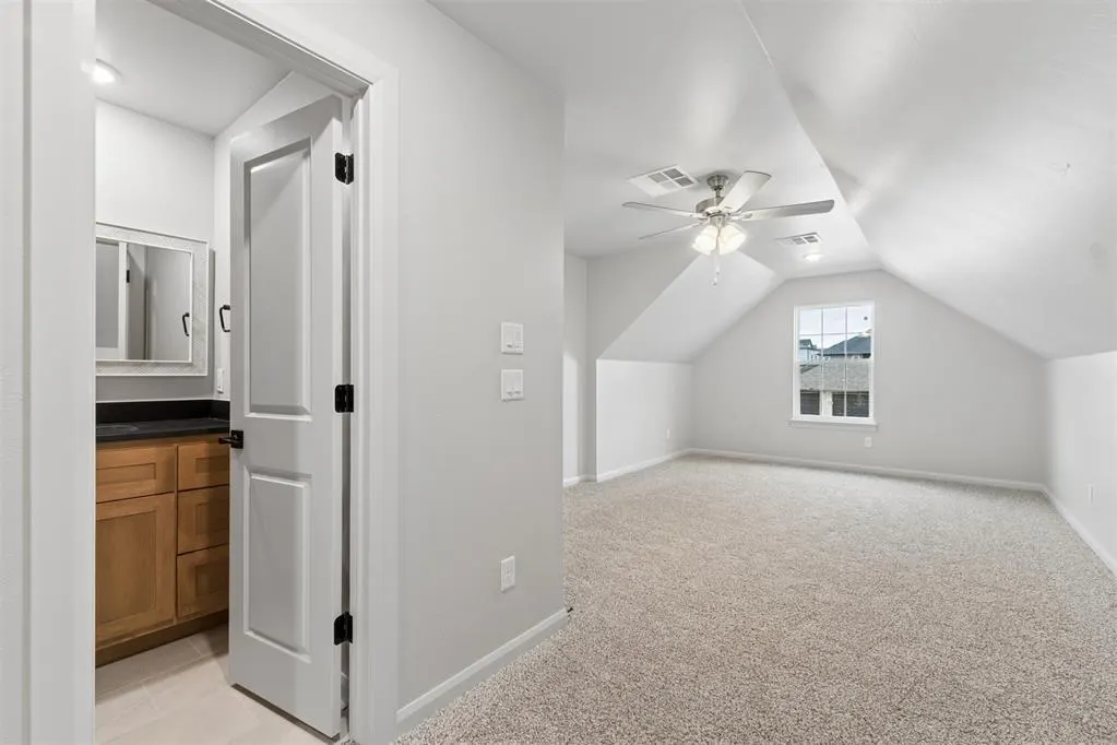 Photo 14 — 2132 Santa Monica Street, Edmond, OK 73034