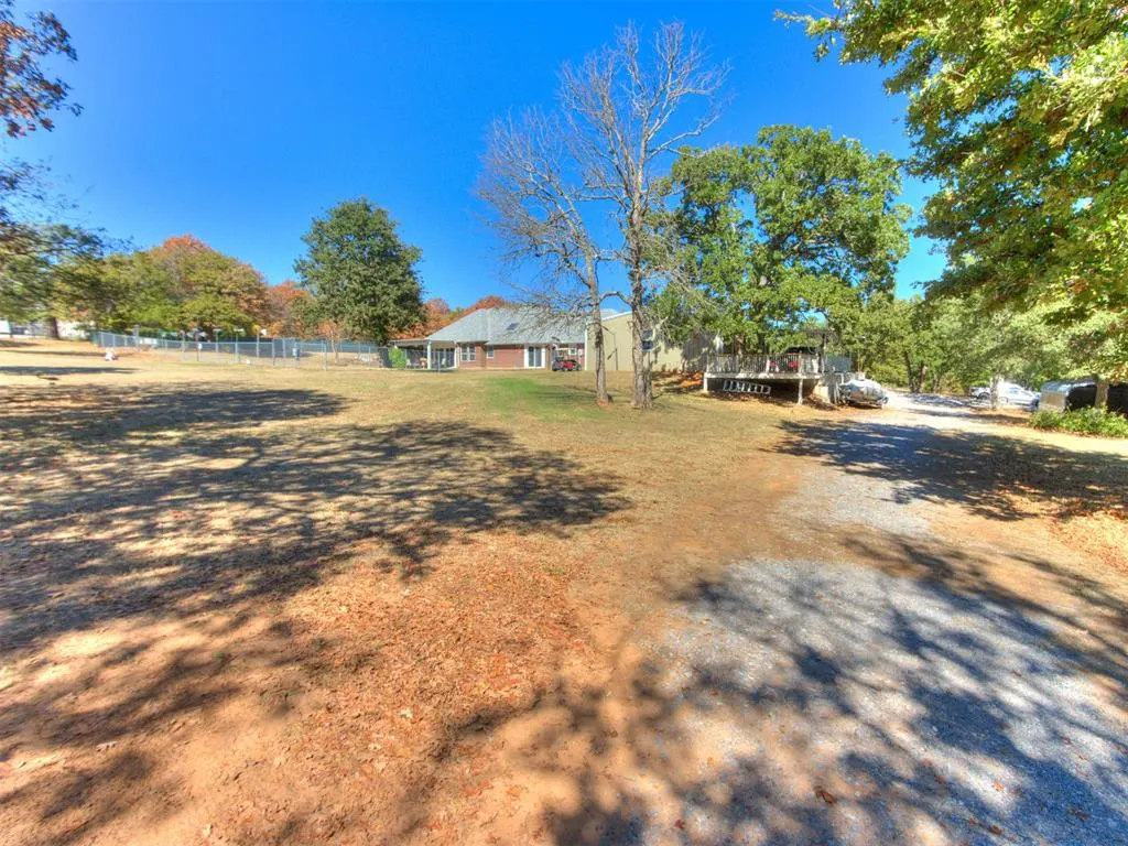 Photo 7 — 9950 E Boyd Street, Norman, OK 73026