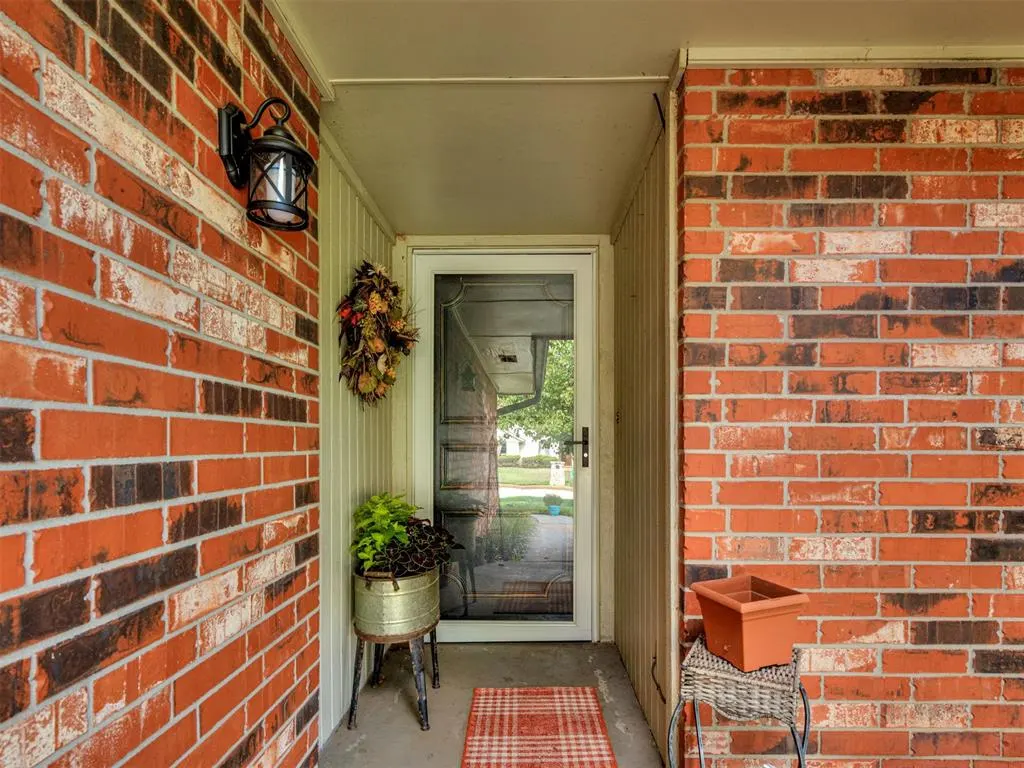 Photo 5 — 2336 Appleway Street, Edmond, OK 73013