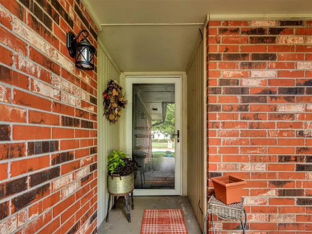 Photo 5 — 2336 Appleway Street, Edmond, OK 73013