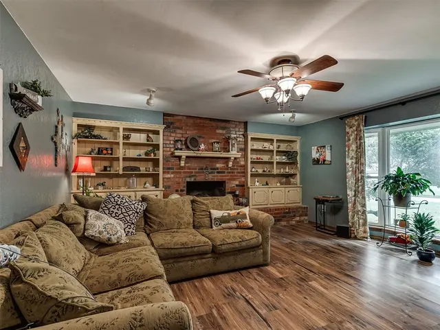 Photo 6 — 2336 Appleway Street, Edmond, OK 73013