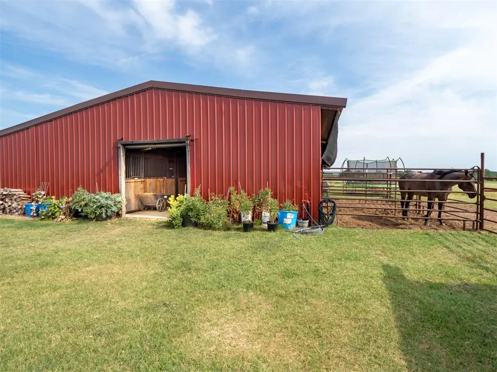 Photo 38 — 11490 Ns 3540, Prague, OK 74864