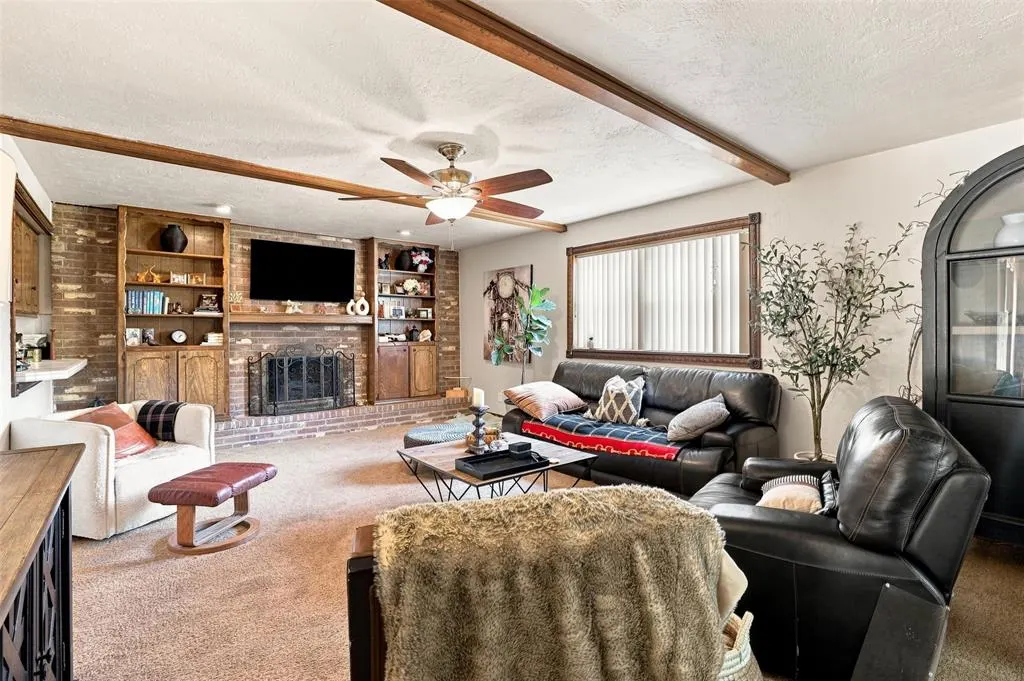 Photo 16 — 900 John F Kroutil Drive, Yukon, OK 73099